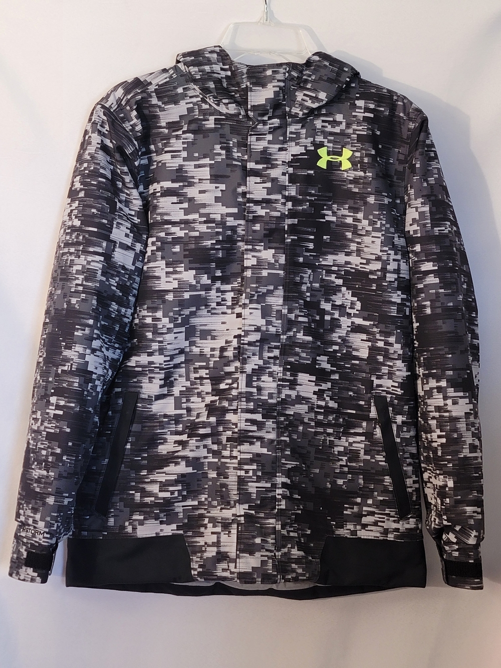 Under Armour Loose Coldgear Infrared Youth Jacket Size YL
